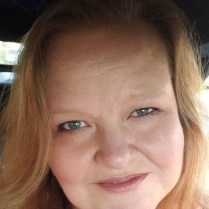 Meet your Posher, Stella